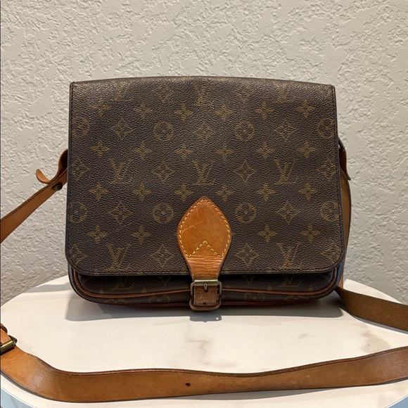 Louis Vuitton GM Cartouchiere Brown Monogram Crossbody Bag - Picture 1 of 15